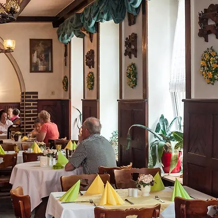 Stadtkrug 3* 파르힘