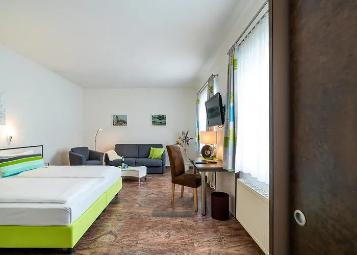 Отель Stadtkrug 3*